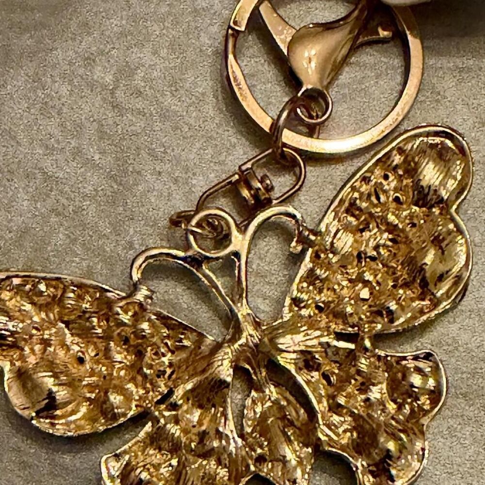 Women's multi Accessory - Picture 2 of 3